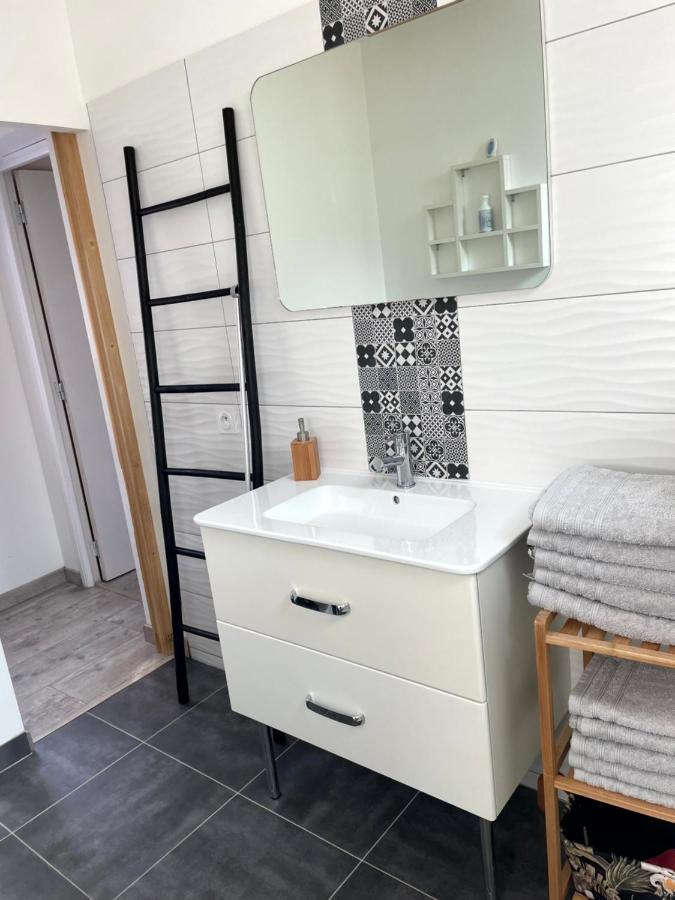 Agreable Maison 3* En Bord De Mer Dieppe Exterior foto